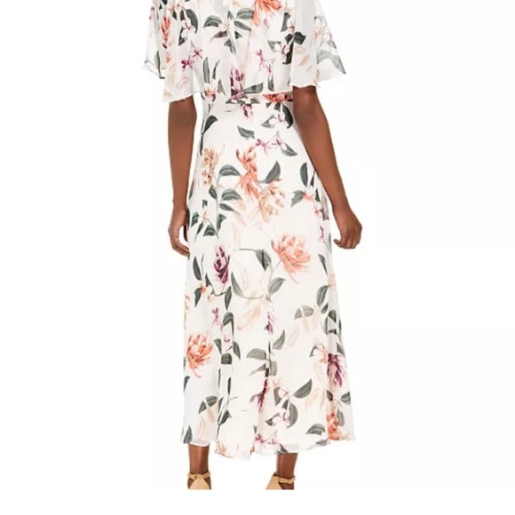 Calvin Klein - Picture 2 of 10